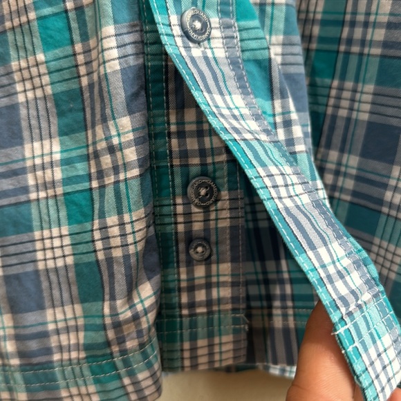 Men’s GameGuard Shortsleeved button down shirt size Large in color blue - Picture 4 of 7